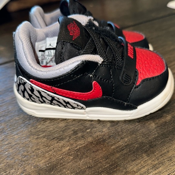 Jordan Toddler Legacy 312 Low Bred Cement sz 4C EUC - Picture 1 of 6